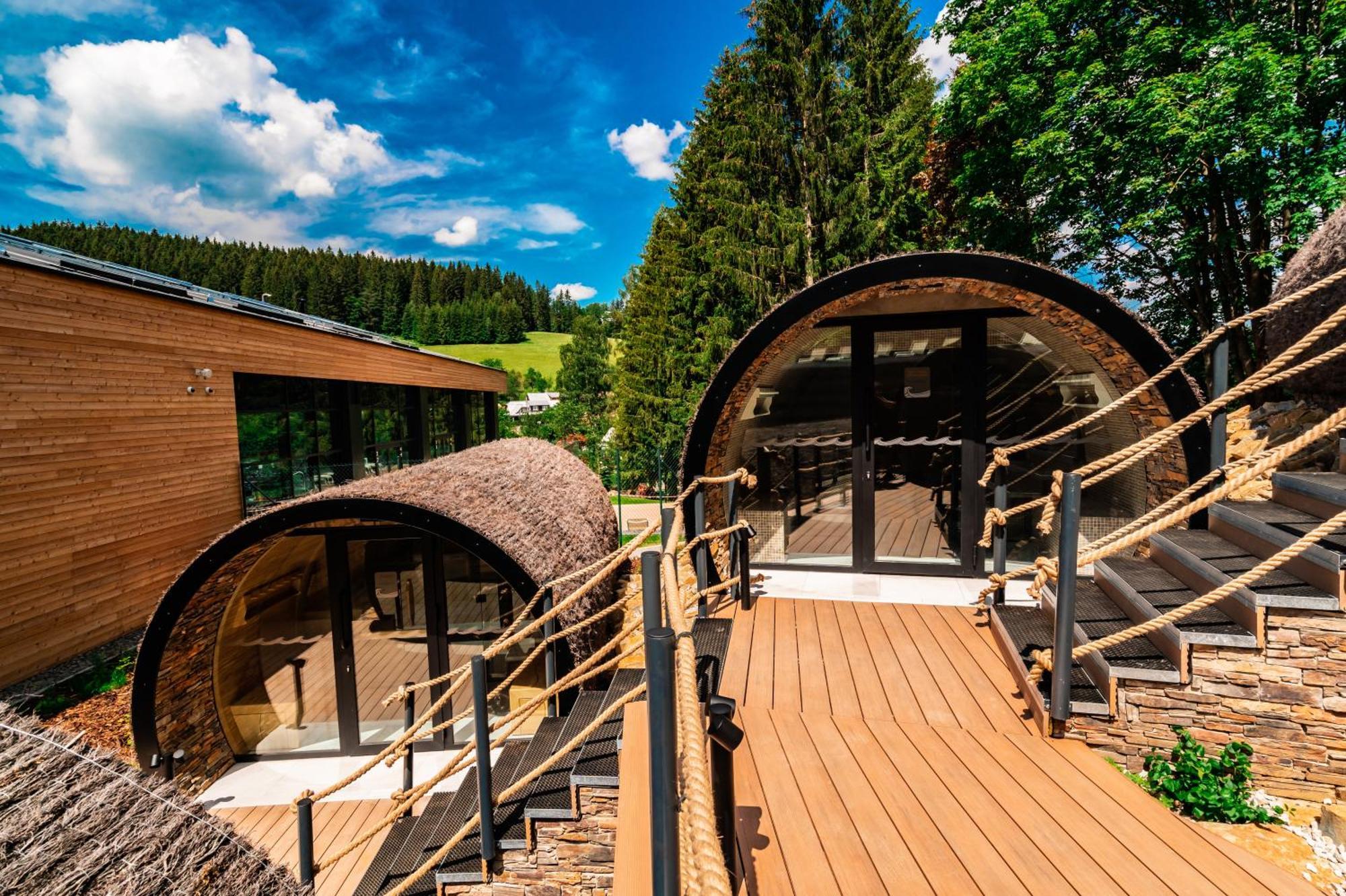 Horsky Hotel Kycerka Velké Karlovice Εξωτερικό φωτογραφία